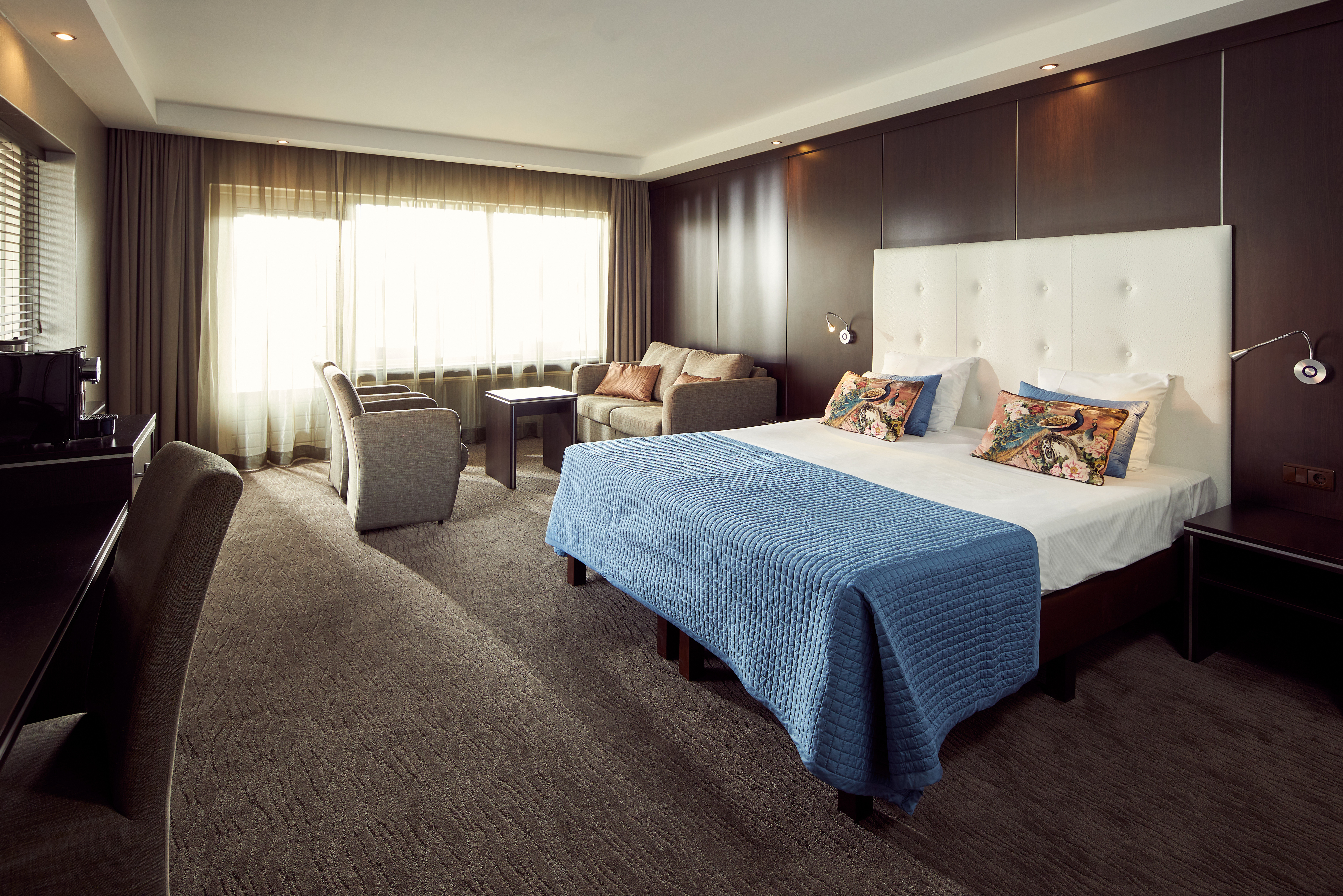 Onderzoek Premedicatie Bruidegom Comfort kamer | Van der Valk Hotel Groningen - Zuidbroek